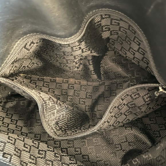 Vintage Gucci Black Soft Leather Bag With One Shoulder Gold Chain - Picture 10 of 10